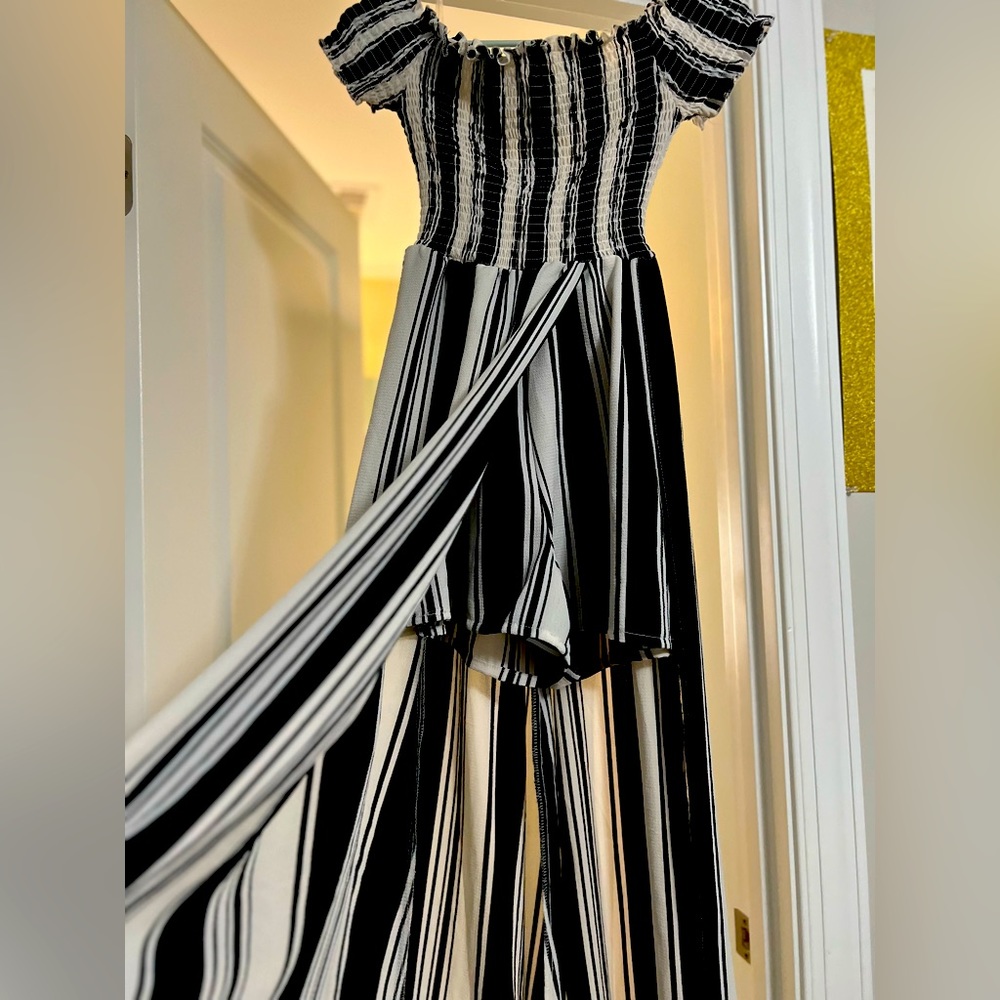 Jumpsuit with slit